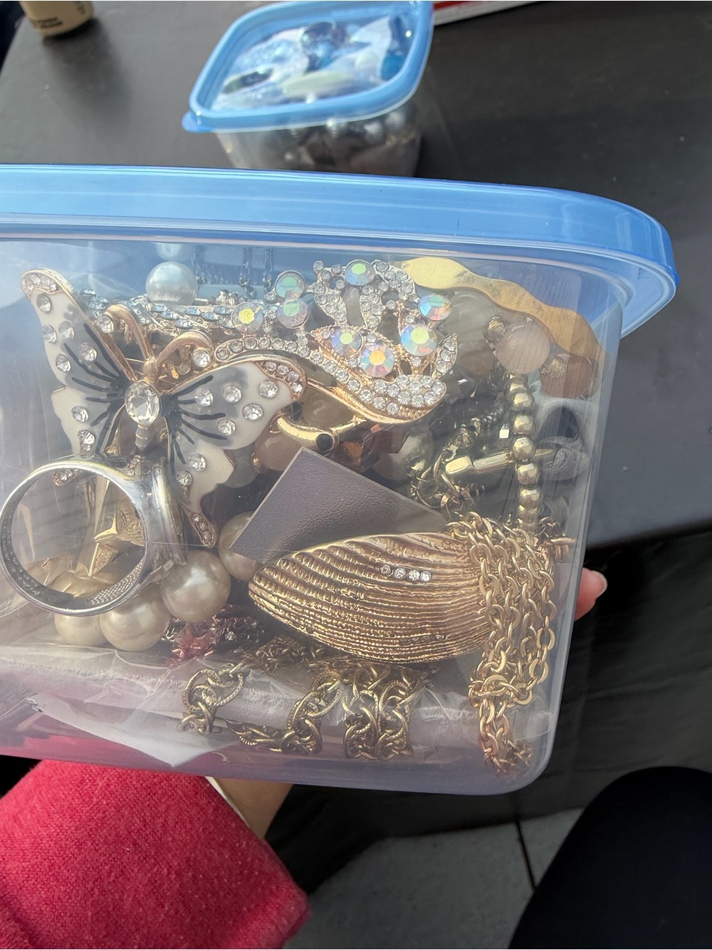 Costume jewelry silver and gold mix lot